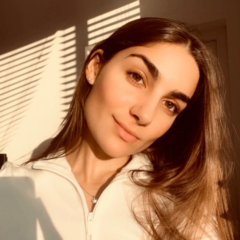 Meet your Posher, Julia